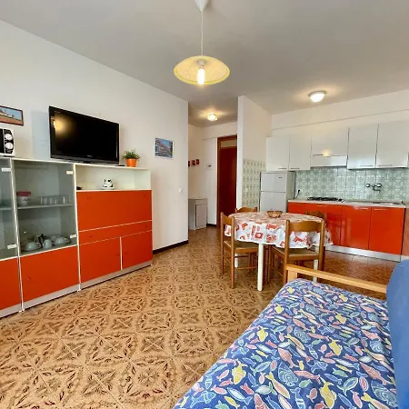 Lejlighed Colorful Flat Just 200m From The *