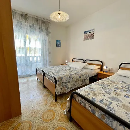 Colorful Flat Just 200m From The Porto Santa Margherita di Caorle